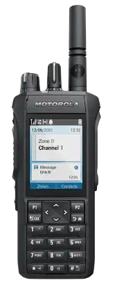 MOTOTRBO™ R7 Digital Portable Radio MOTOTRBO™ R7 Digital Portable Radio